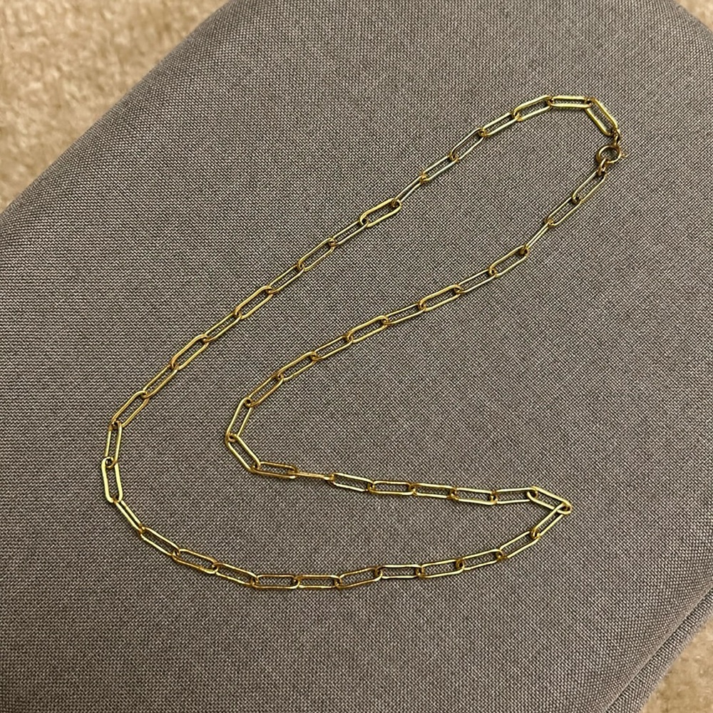 Gold choker necklace